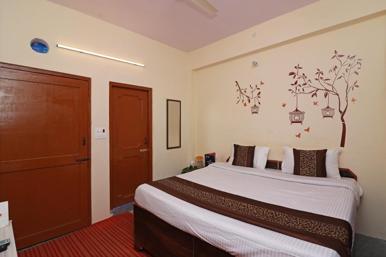 Oyo 13728 Hotel Kempty Valley View Hotel & Restaurant Mussoorie Buitenkant foto
