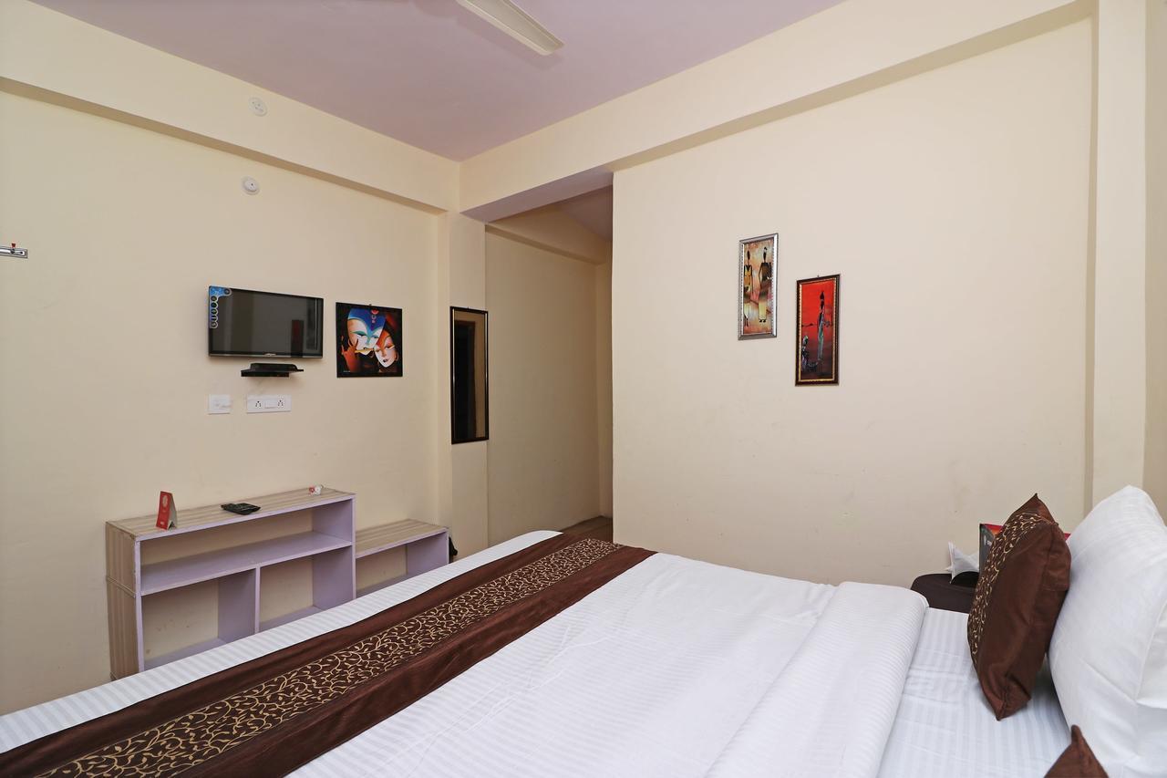 Oyo 13728 Hotel Kempty Valley View Hotel & Restaurant Mussoorie Buitenkant foto